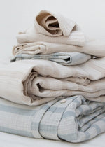 Laden Sie das Bild in den Galerie-Viewer, Farbliebe Musselin Bettwäsche Fina
