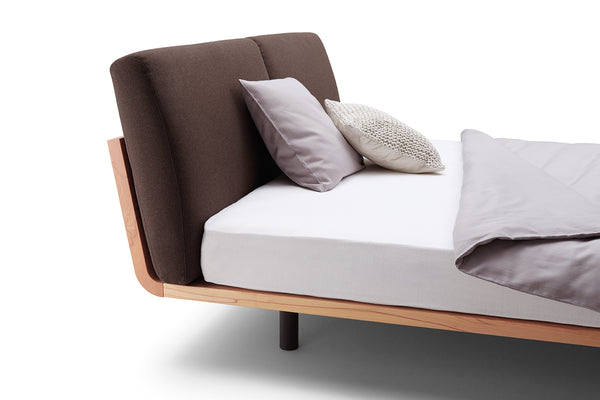 Holzmanufaktur Massivholzbett Swing Polster Kernbuche 180x200cm