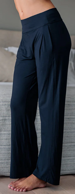 Laden Sie das Bild in den Galerie-Viewer, Dagsmejan Pyjamahose Balance Damen
