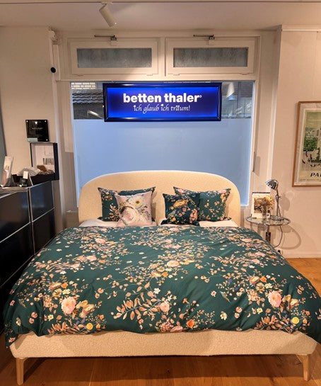 Möller Design Yva
