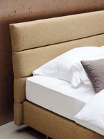 Laden Sie das Bild in den Galerie-Viewer, Schramm Boxspring Bett Purebeds Panel
