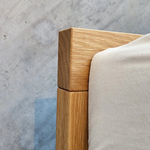 Holzmanufaktur Massivholzbett Swing Light 180x200cm