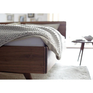 Holzmanufaktur Massivholzbett DONNA Wildnuss 180x200cm -doppelt