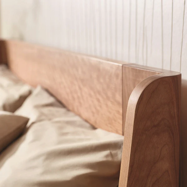 Holzmanufaktur Massivholzbett GIRO Kernbuche 180x200cm -doppelt