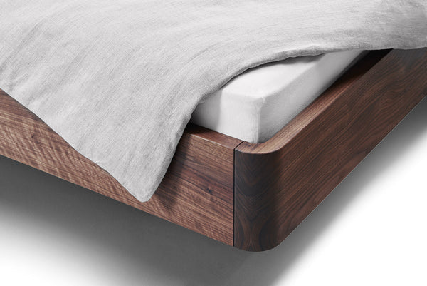 Holzmanufaktur Massivholzbett COM:CI -doppelt